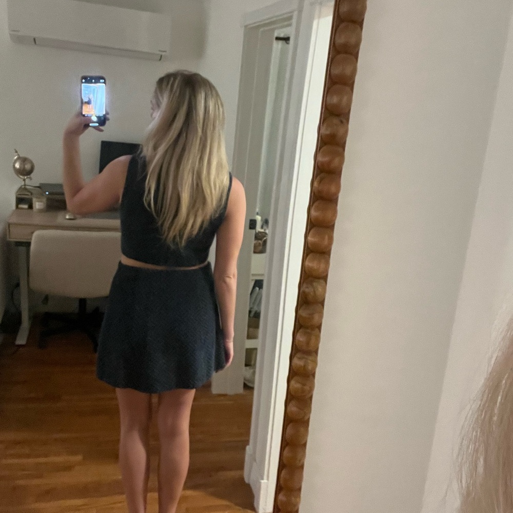 Matching Set - Picture 2 of 5